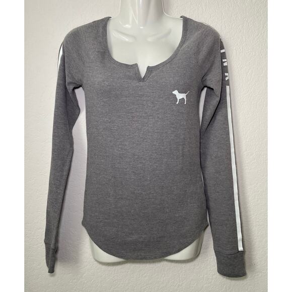 Victoria's Secret Pink Gray Sleep Shirt Waffle Style Long Sleeve Dog Logo SM - Picture 1 of 6